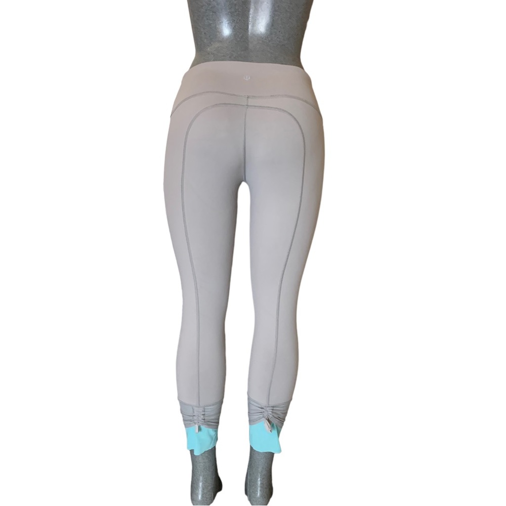 Gray Lululemon leggings